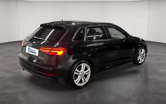 AUDI A3 Sportback 35 TFSI CoD 150 S tronic 7 extérieur trois quart arrière droit 2133289