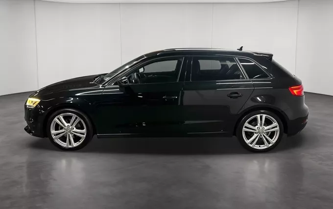 AUDI A3 Sportback 35 TFSI CoD 150 S tronic 7 extérieur côté gauche 2133289