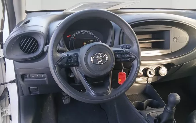 TOYOTA AYGO X 1.0 VVT-i 72 Active photo 12 1104044