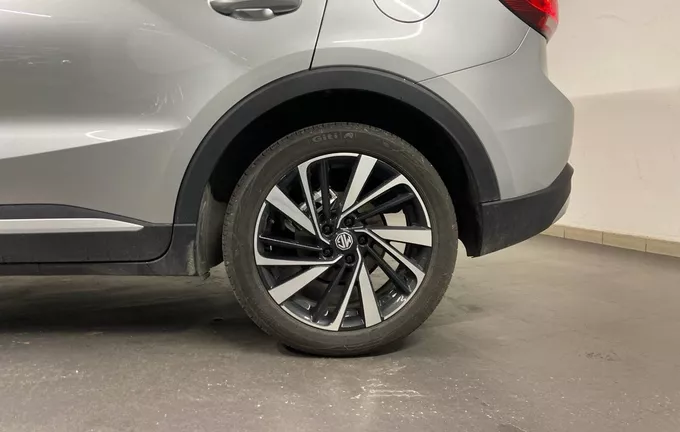 MG ZS 1.5 L Hybrid+ 197 ch Luxury photo 9 601063
