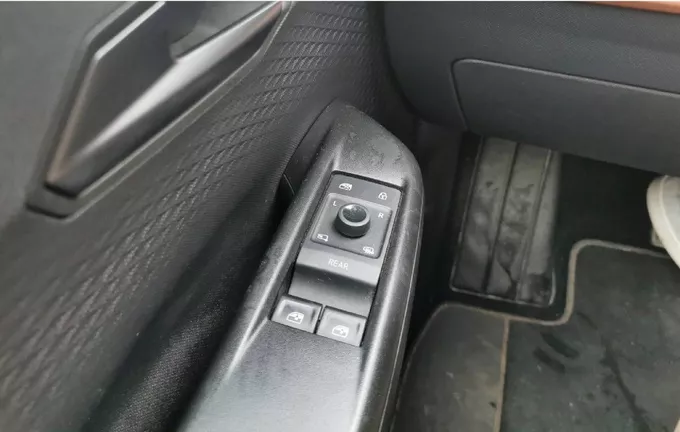 CUPRA BORN 204 ch - Batterie L V photo 18 