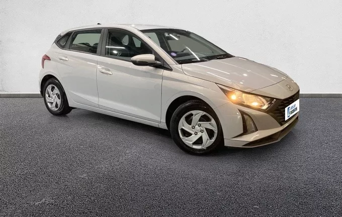HYUNDAI I20 1.2 79 Initia extérieur trois quart avant droit 13405