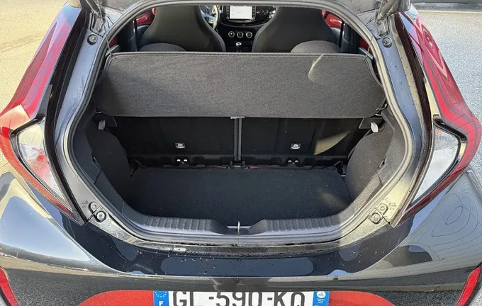 TOYOTA AYGO X 1.0 VVT-i 72 Design photo 10 1103132