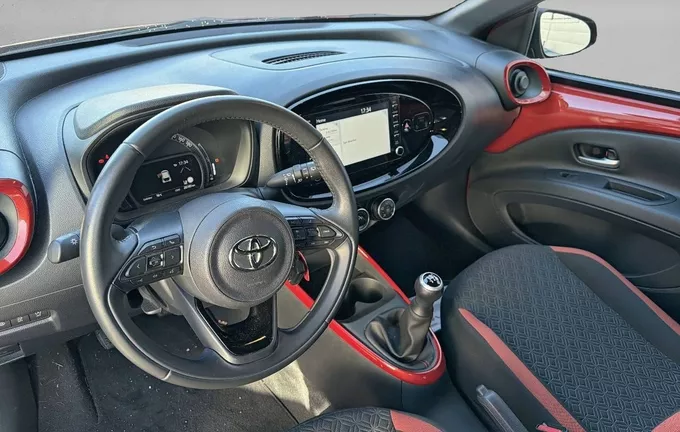 TOYOTA AYGO X 1.0 VVT-i 72 Design photo 11 1103132