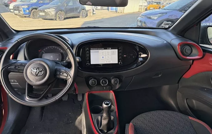 TOYOTA AYGO X 1.0 VVT-i 72 Design photo 18 1103132