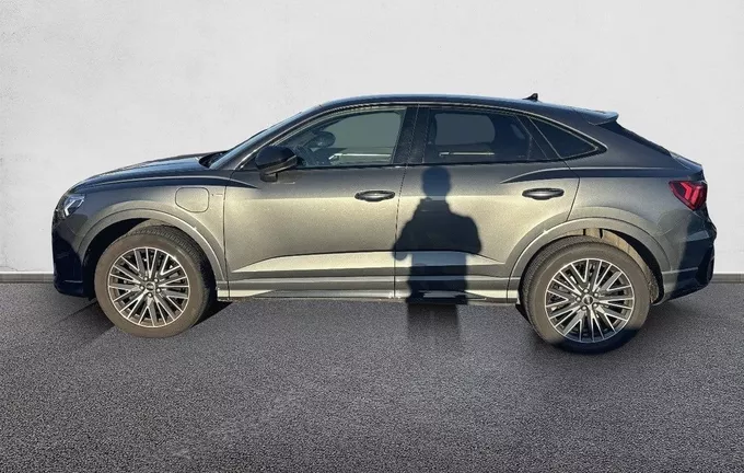 AUDI Q3 Sportback 45 TFSIe 245 ch S tronic 6 S line extérieur côté gauche 2122793
