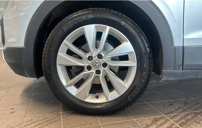 VOLKSWAGEN T-CROSS 1.6 TDI 95 Start/Stop DSG7 Carat photo 12 2129226