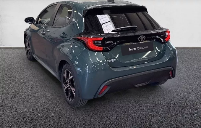 TOYOTA YARIS Hybride 116h Design extérieur trois quart arrière gauche 1103647