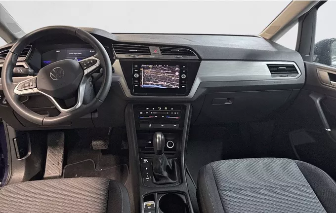 VOLKSWAGEN TOURAN 2.0 TDI 150 DSG7 7pl Life Plus extérieur trois quart avant droit 2125603
