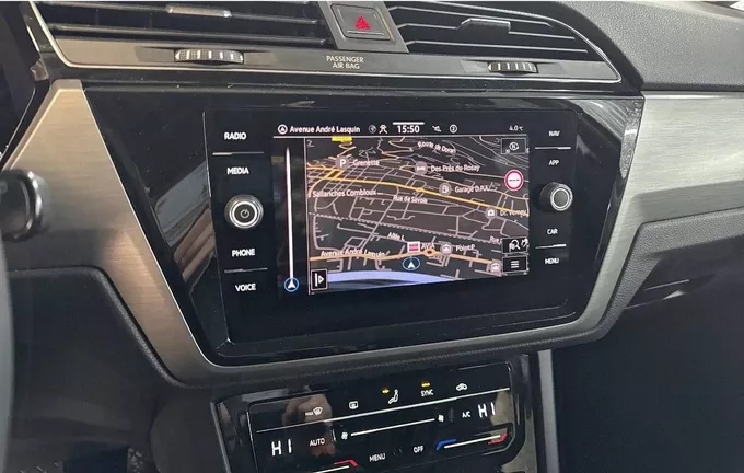 VOLKSWAGEN TOURAN 2.0 TDI 150 DSG7 7pl Life Plus photo 15 2125603