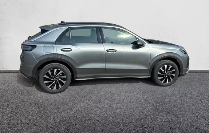 VOLKSWAGEN T-ROC 1.5 eTSI EVO2 Hybrid 116 ch DSG7 Life extérieur côté droit 9533