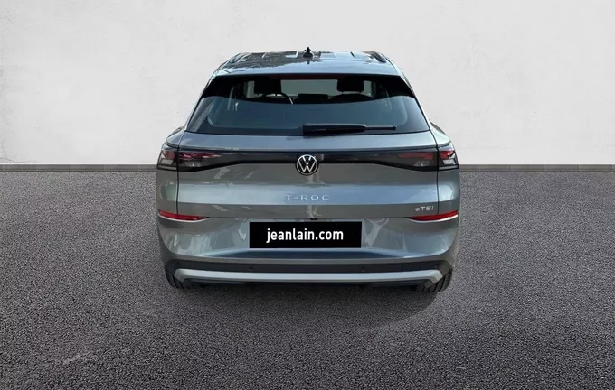VOLKSWAGEN T-ROC 1.5 eTSI EVO2 Hybrid 116 ch DSG7 Life extérieur arrière 9533