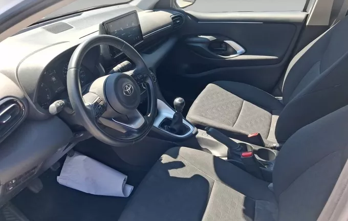 TOYOTA YARIS 120 VVT-i Dynamic Business photo 11 1103765