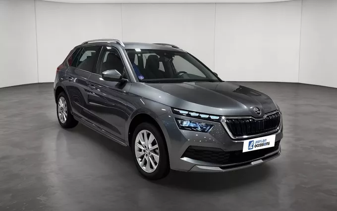 SKODA KAMIQ 1.5 TSI 150 ch DSG7 Style extérieur trois quart avant droit 2132348
