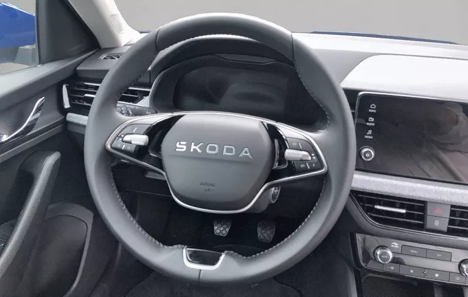 SKODA KAMIQ 1.0 TSI Evo 2 95 ch BVM5 Selection photo 12 19140