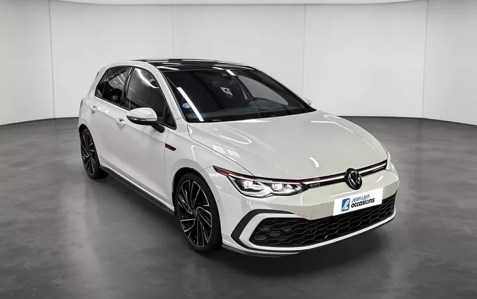 VOLKSWAGEN GOLF 2.0 TSI 245 DSG7 GTI extérieur trois quart avant droit 2132295