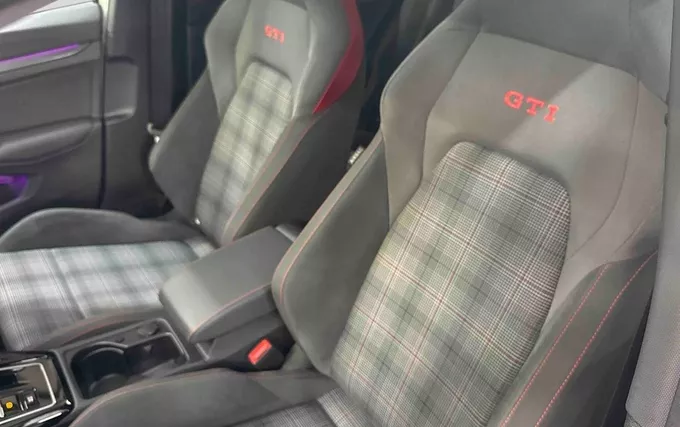 VOLKSWAGEN GOLF 2.0 TSI 245 DSG7 GTI photo 11 2132295