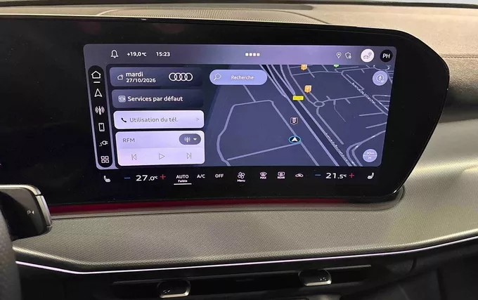 AUDI Q3 HYBRIDE Q3 e-hybrid 272 ch S tronic 6 S line photo 15 2133436