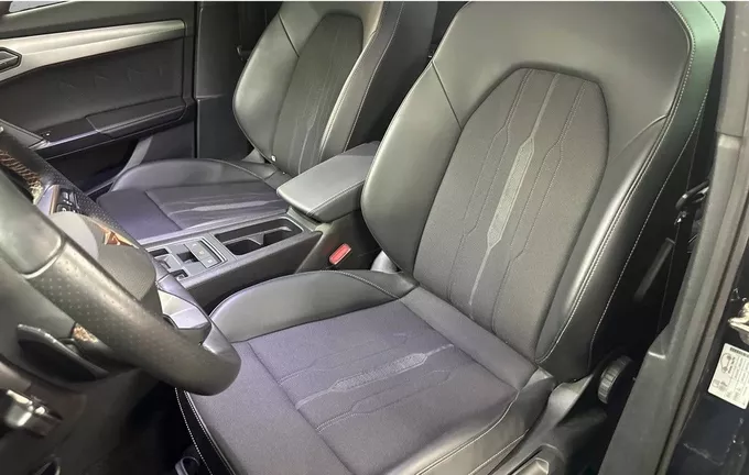 CUPRA FORMENTOR 1.5 TSI 150 ch DSG7 V extérieur trois quart arrière droit 2128228