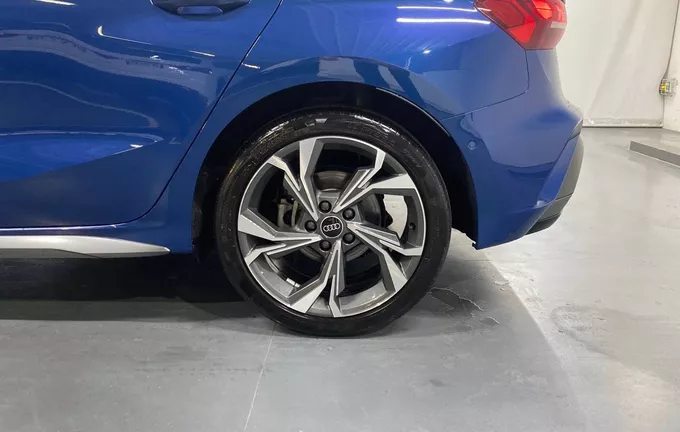AUDI A3 Sportback TDI 150 S tronic 7 S line photo 9 2130783