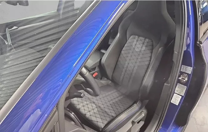VOLKSWAGEN GOLF SW 2.0 TDI 150 DSG7 R-Line extérieur trois quart arrière droit 2128497