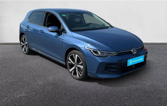 VOLKSWAGEN GOLF 1.5 eHybrid 204 DSG6 VW Edition photo 10 2126462