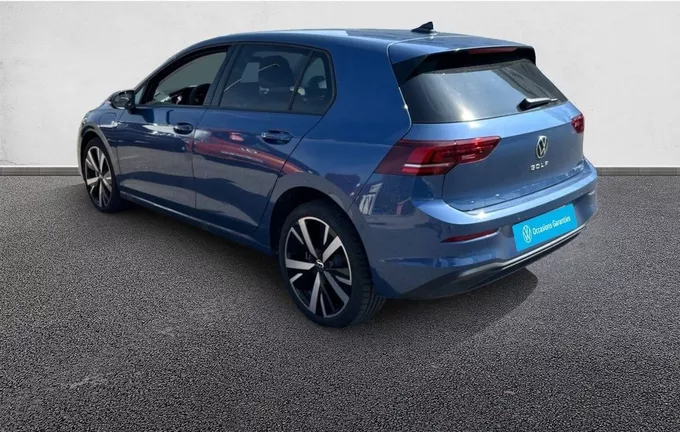 VOLKSWAGEN GOLF 1.5 eHybrid 204 DSG6 VW Edition photo 11 2126462