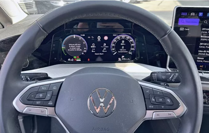 VOLKSWAGEN GOLF 1.5 eHybrid 204 DSG6 VW Edition photo 17 2126462