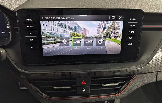 SKODA SCALA 1.5 TSI 150 ch DSG7 Monte-Carlo photo 19 2129482