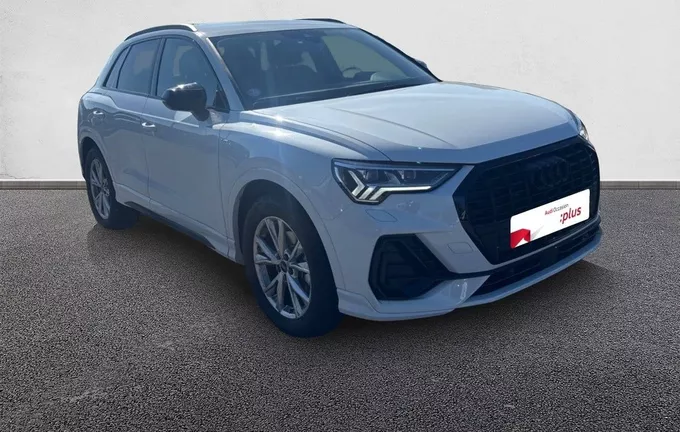 AUDI Q3 35 TFSI 150 ch S tronic 7 S line extérieur trois quart avant droit 2126797