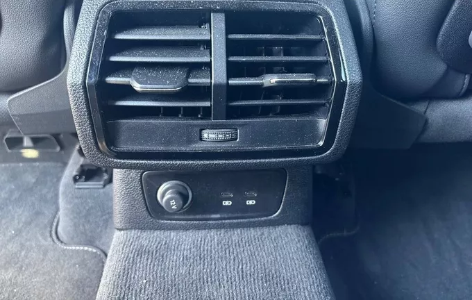 AUDI Q3 35 TFSI 150 ch S tronic 7 S line photo 19 2126797
