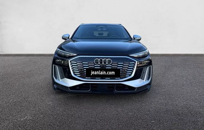 AUDI SQ6 E-TRON 489 ch 100 kWh quattro extérieur avant 1136