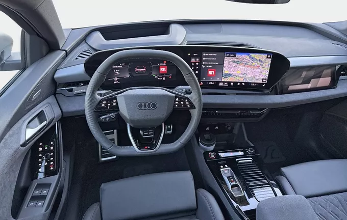 AUDI SQ6 E-TRON 489 ch 100 kWh quattro photo 11 1136