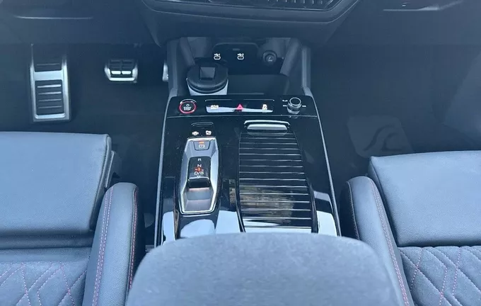 AUDI SQ6 E-TRON 489 ch 100 kWh quattro photo 13 1136
