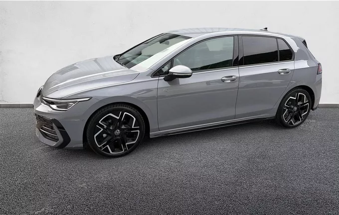 VOLKSWAGEN GOLF 1.5 eTSI EVO2 150 DSG7 R-Line Edition extérieur trois quart avant gauche 9711