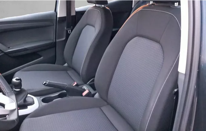 SEAT ARONA 1.0 TSI 95 ch Start/Stop BVM5 Copa extérieur trois quart arrière droit 460507