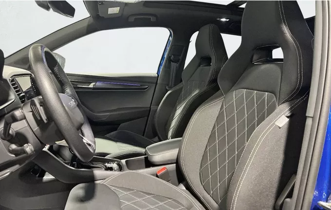 SKODA KAROQ 1.5 TSI Evo 2 150 ch ACT DSG7 Sportline extérieur trois quart arrière droit 2127077
