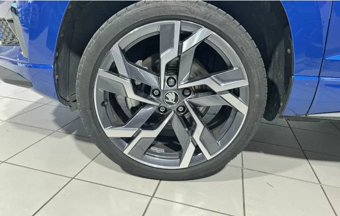 SKODA KAROQ 1.5 TSI Evo 2 150 ch ACT DSG7 Sportline photo 12 2127077