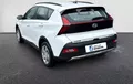Miniature HYUNDAI BAYON 1.0 T-GDi 100 Hybrid 48V Initia extérieur trois quart arrière gauche 13832