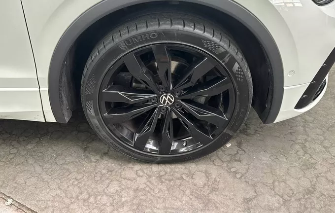 VOLKSWAGEN TIGUAN 1.5 TSI 150ch DSG7 R-Line Exclusive photo 9 2124367
