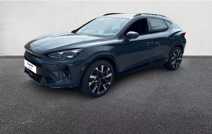 CUPRA FORMENTOR 1.5 eTSI Hybrid 150 ch DSG7 V extérieur trois quart avant gauche 2120239