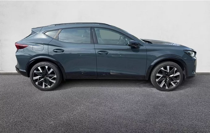 CUPRA FORMENTOR 1.5 eTSI Hybrid 150 ch DSG7 V extérieur côté droit 2120239