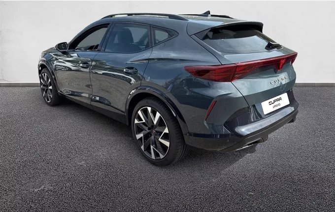 CUPRA FORMENTOR 1.5 eTSI Hybrid 150 ch DSG7 V photo 11 2120239