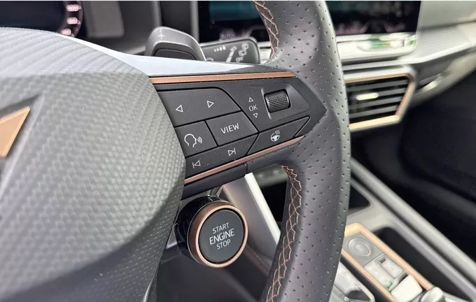 CUPRA FORMENTOR 1.5 eTSI Hybrid 150 ch DSG7 V photo 20 2120239