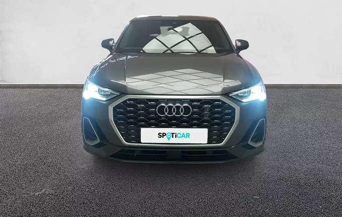 AUDI Q3 45 TFSIe 245 ch S tronic 6 S line extérieur avant 944420