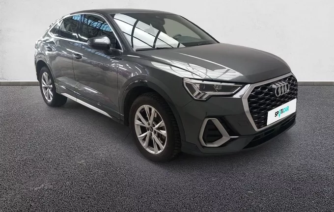 AUDI Q3 45 TFSIe 245 ch S tronic 6 S line extérieur trois quart avant droit 944420