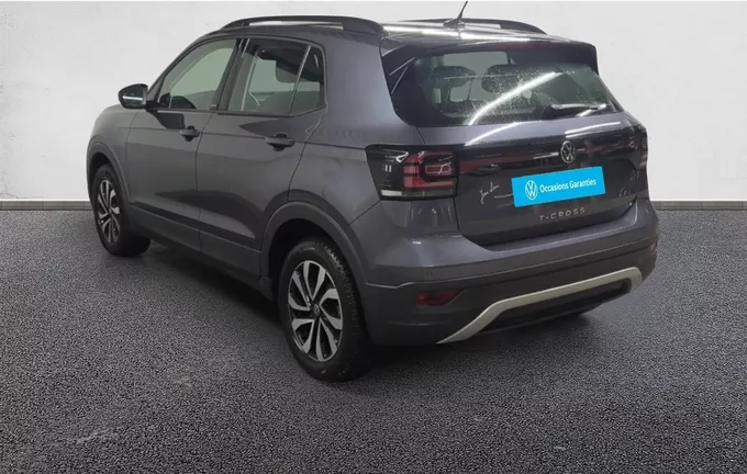 VOLKSWAGEN T-CROSS 1.0 TSI 110 Start/Stop DSG7 Active extérieur trois quart arrière gauche 2129031