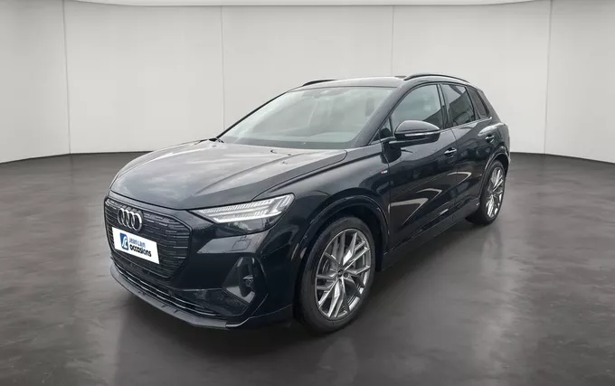 AUDI Q4 E-TRON 55 340 ch 82 kWh quattro S line extérieur trois quart avant gauche 2132970