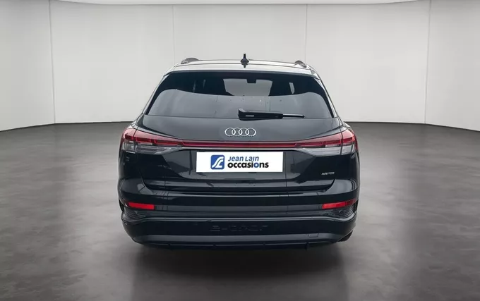 AUDI Q4 E-TRON 55 340 ch 82 kWh quattro S line extérieur arrière 2132970