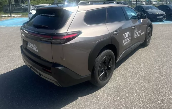 TOYOTA BZ4X Touring Grande Autonomie Design extérieur trois quart arrière droit 188175